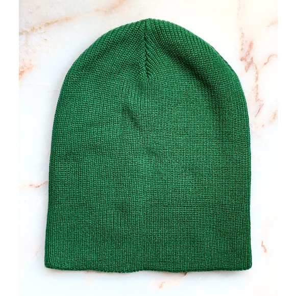 GREEN BEANIE - Picture 2 of 4